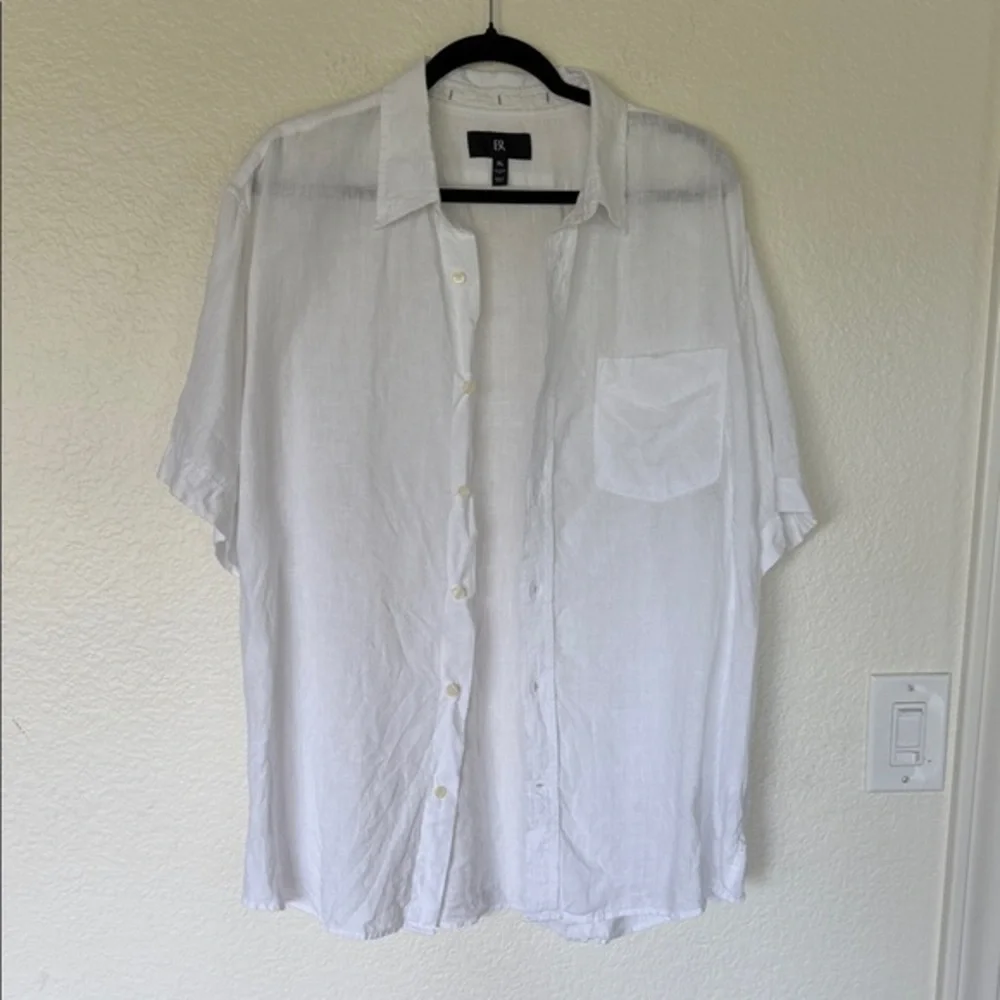 Banana Republic Men's White standard fit Casual Button Down Shirt